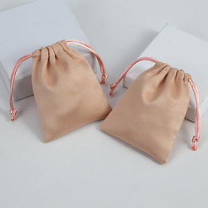 ถุงผ้ารูดเชือกใส่เครื่องประดับ ขนาด 8x10 ซม. ทรงสี่เหลี่ยมผืนผ้า สำหรับใส่แหวนและพาวเวอร์แบงค์ บรรจุภัณฑ์ของชำร่วยงานแต่งงาน - Product Image 2