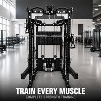 Station multifonctionnelle avec barre de traction, rameur, rack de musculation et machine à câble Smith