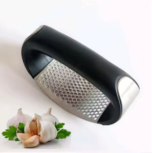 Presse-ail manuel en acier inoxydable, outils de hachage d'ail, outils courbes pour fruits et légumes, gadget de cuisine, presse-ail - Product Image 6