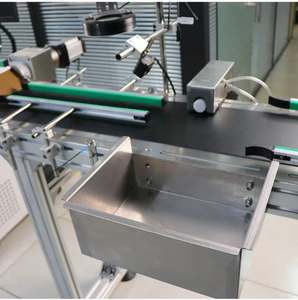 Vente directe usine : Système laser UV intégré pour marquage QR/<span class=keywords><strong>code</strong></span>-barres sur canettes, avec vision, positionnement, lecture, vérification et rejet des articles défectueux - Product Image 4