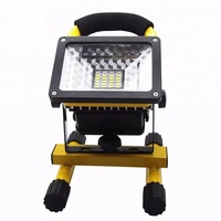 Luz de inundación LED recargable de 10W IP65, reflector portátil impermeable para exteriores, luz de trabajo, reflector, luz diurna