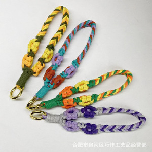 <span class=keywords><strong>Porte</strong></span>-clés mousqueton en macramé durable et écologique pour femme, motif chat, fleur de rose, floral, fait main, style bohème, bracelet de poignet - Product Image 3