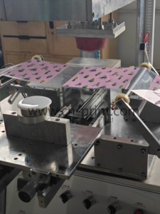 Máy ép nhiệt bán tự động có đầu silicon dùng cho nắp chai nhựa, đồ chơi hình dạng bất thường - Product Image 3