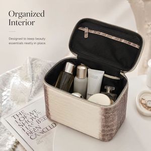 Bolsa de Maquillaje de Piel de Cocodrilo Genuina con Logotipo Personalizado, Organizador de Cosméticos de Viaje de Lujo para Mujer - Product Image 5