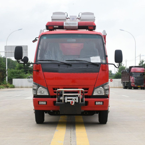 Comunidad 90Kw 110Kw Diesel 4X4 Camión Nueva camioneta Diesel 4X4 Bomba de agua Camión de <span class=keywords><strong>bomberos</strong></span> Remolque de lucha contra incendios para ISUZU - Product Image 2