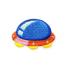 BADGE BRODÉ À LA MACHINE - Product Image 1