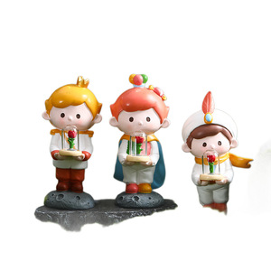 Creative Prince Figurine Series Resin Miniature Ornaments Artistic Desktop Decor Home Decoration - Product Image 5