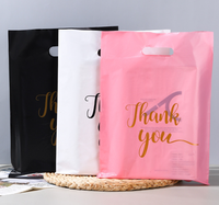 Sacs de remerciement en plastique HDPE HOYO avec imprimé nœud rose et poignée découpée en forme de cœur, modèle 80260, pour les magasins de détail et les boutiques