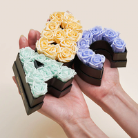 Boîte à fleurs en forme de lettre personnalisée pour la saint-valentin, emballage de luxe avec Logo personnalisé
