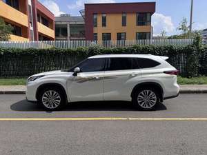 Bajo <span class=keywords><strong>precio</strong></span> Usado <span class=keywords><strong>Toyota</strong></span> <span class=keywords><strong>Highlander</strong></span> <span class=keywords><strong>2022</strong></span> Modelo Dual-<span class=keywords><strong>Hybrid</strong></span> 2.5L AWD 7 Plazas Híbrido Premium Estado - Product Image 4