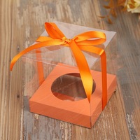 Boîte d'emballage carrée transparente en PET pour cupcakes avec ruban, boîte cadeau transparente pour macaron individuel, petit dessert ou gâteau