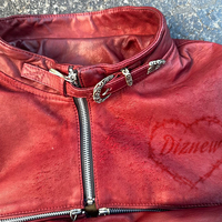 DiZNEW Design Europe Hot Diznew Veste en cuir rouge classique, montrant le charme de la personnalité élégante de la mode