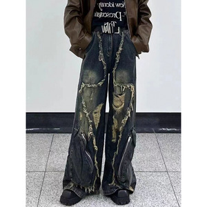 Jeans Retro Desgastados con Borlas, Bolsillos Grandes y Agujeros, Diseño Veraniego para Hombre y Mujer - Product Image 1