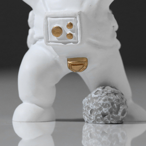 Mini figurine d'astronaute en résine, modèle de cosmonaute, sculpture décorative, <span class=keywords><strong>art</strong></span> de bureau à domicile, accent science-fiction - Product Image 5