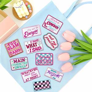 Patch thermocollant brodé à bords pailletés, motif Checker American Slang Cowboy I Said What I Said, pour la décoration de chapeaux et de sweats à capuche - Product Image 3