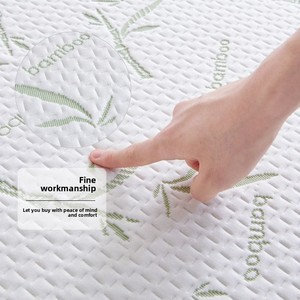 Protège-matelas bébé imperméable en jacquard à couche d'air en fibre de bambou - Product Image 3