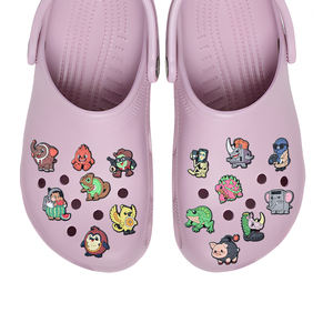 Novedad 2026: Charms para Zuecos de <span class=keywords><strong>Stranger</strong></span> <span class=keywords><strong>Things</strong></span>, el Clásico de Montañas y Ríos. Charms de PVC de Diseño para Zapatos al por Mayor. - Product Image 6