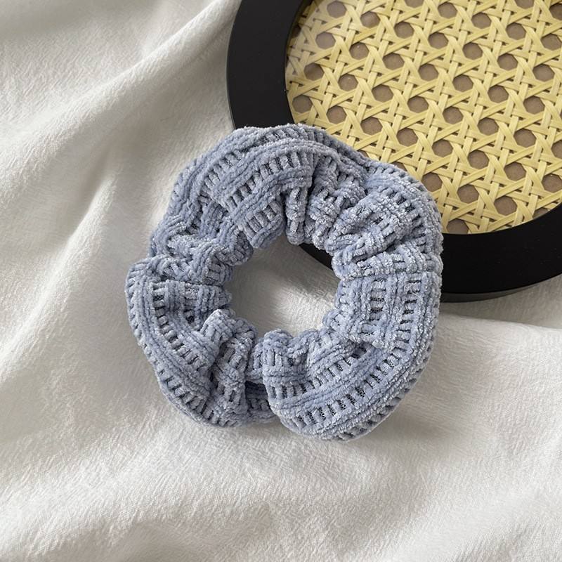 ถักกลวงสีน้ำเงิน