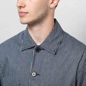 <span class=keywords><strong>Veste</strong></span> de boulangerie personnalisée <span class=keywords><strong>veste</strong></span> de corvée coupe légèrement décontractée Hickory Stripe Denim: 100% coton teinté indigo simple évent arrière - Product Image 4