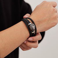 Bijoux en cuir tressé à breloques pour hommes, bijoux faits main à la mode, bijoux tête de lion punk pour hommes, bracelets tendance en cuir multicouches