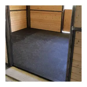 Tapis en caoutchouc pour étal de cheval Offre Spéciale, tapis Stable pour vache à vendre