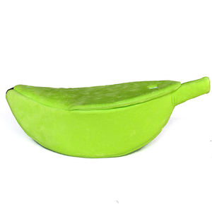 Cama térmica para mascotas con forma de plátano de invierno con tapa, diseño semicerrado para hámsters, gatos, perros, almohadilla suave para dormir - Product Image 2