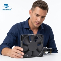 Ventilateur de refroidissement DC 12038 avec roulement à billes, pales en plastique 12V/24V pour la ventilation des armoires de stockage d'énergie (OEM/ODM disponible)