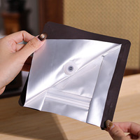 Sachet Doypack en aluminium avec design cube élégant et valve de dégazage unidirectionnelle pour l'emballage de grains de café et d'aliments, origine Chine