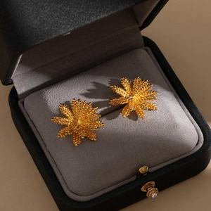 <b>Silver</b> Needle French High-End Multi-Layer Three-Dimensional Wheat Ear <b>Stud</b> <b>Earrings</b> Zinc Alloy Electroplated Fashionable Women's - Product Image 4