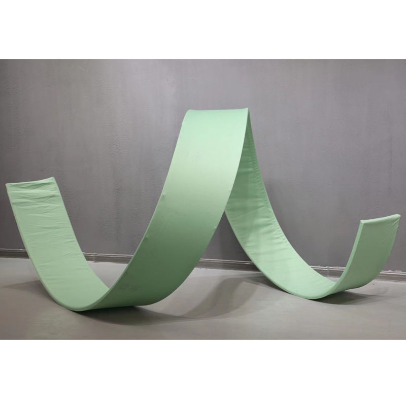 สีเขียวครีม