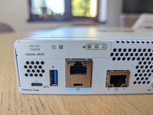 Enrutador de borde WAN compacto de la serie Catalyst 8500 4x SFP + y 8x SFP, 4x10GE, 8x1GE de la serie en existencia de la red de almacenamiento - Product Image 5