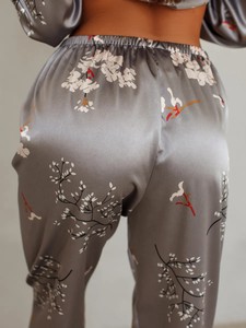 RUS gran oferta diseñador logotipo personalizado mujeres lujo seda satén pijamas estampado Pjs dos piezas Pj Pijamas <span class=keywords><strong>pijama</strong></span> para mujer ropa de dormir - Product Image 2