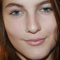Hypoallergénique Titane Corps Piercing Bijoux Clicker Oreille Tragus Helix Rook Fleur Clair Cubique Zircone Nez Hoop Anneau