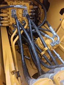 รถขุดตีนตะขาบ pc200ขุดมือสองขนาดกลาง - Product Image 5