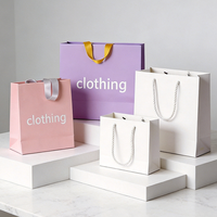 Sac fourre-tout en papier de luxe écologique personnalisé avec poignée découpée pour vêtements, cosmétiques, bijoux, cadeaux, vente en gros