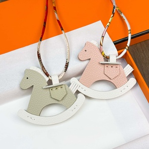 Wholesale Ins Luxury Leather Rocking Horse Keychain Accessory Pu Handmade Pony Key Chain Women Bag Charm Pendant Key Chain - Product Image 3