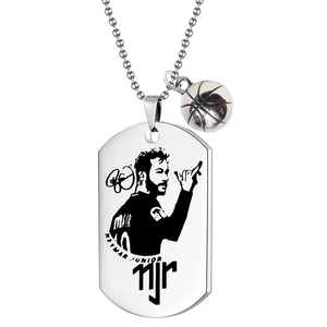 Collier Messi en acier inoxydable <span class=keywords><strong>Pendentif</strong></span> étoile de football à la mode avec chaîne à maillons en forme de coeur pour les fans de football Collection de cadeaux d'accessoires - Product Image 3