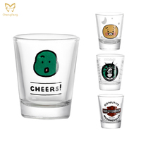 Petit verre à shot quantité minimale de commande en stock populaire 2 onces Tequila Vodka Liqueurs shot avec décalque d'impression personnalisé