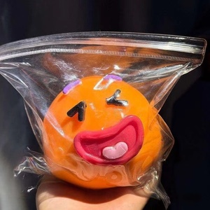 Jouet Squishy Visage Mignon à Remontée Lente, Balle Anti-Stress Super Douce Crème, Jouet Kawaii à Presser - Product Image 5