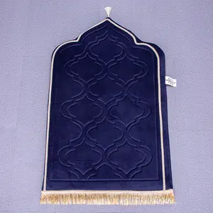 穆斯林伊斯兰祈祷垫厚泡沫祈祷地毯家用纺织品方形切割堆设计家用可清洗