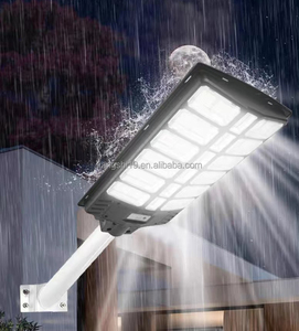 ไฟถนนพลังงานแสงอาทิตย์แบบบูรณาการกลางแจ้ง500W 800W 1000W และเวลาทำงานมากกว่า12ชั่วโมง Ip65กลางแจ้งทั้งหมดในที่เดียว - Product Image 2