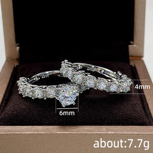 Anello di fidanzamento con diamanti in oro bianco da donna, taglio rotondo brillante, diamante naturale colore D DJ025 - Product Image 5