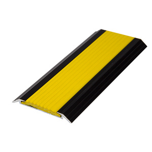 <span class=keywords><strong>Bande</strong></span> <span class=keywords><strong>antidérapante</strong></span> en alliage d'aluminium pour <span class=keywords><strong>escalier</strong></span>, profilé en L 70*20mm, <span class=keywords><strong>bande</strong></span> de bordure d'angle droit <span class=keywords><strong>antidérapante</strong></span> pour carrelage, étanche, sécurisée et moderne - Product Image 5