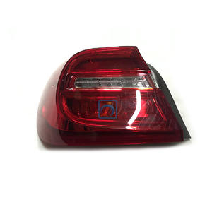 Feu arrière de couleur radiale pour <span class=keywords><strong>Mercedes</strong></span> Benz Classe <span class=keywords><strong>GLA</strong></span> W156, numéro de pièce 1569061958 - Product Image 3