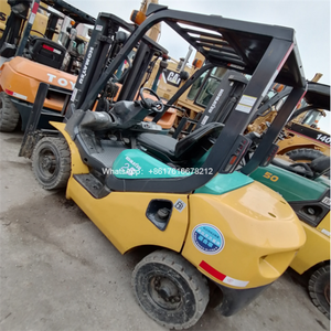 Descubra una Carretilla Elevadora Komatsu Usada, Modelo FD25, con una Capacidad de 2.5 Toneladas y un Motor Diésel Confiable, en Excelente Estado - Product Image 2