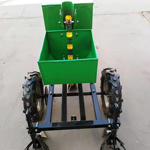 Planteuse de pommes de terre verte à 1 rangée avec espacement réglable et utilisation facile pour usage agricole - Product Image 6