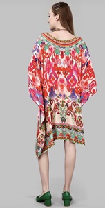 Robe caftan africaine en viscose pour femme, tunique maxi, poncho ample, style kimono, aspect satiné soyeux, tenue bohème pour les vacances et les stations balnéaires - Product Image 3