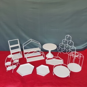 Rak Kue Kawat Logam Emas 3 Tingkat Grosir, Menara Pajangan Kue Bundar untuk Dekorasi Meja Pesta Pernikahan Ulang Tahun - Product Image 5