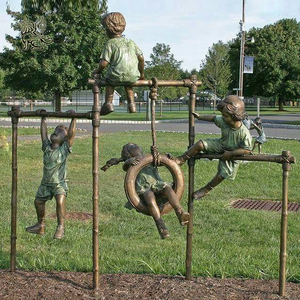 Esculturas de Jardín de Metal de Tamaño Real, Decorativas y Modernas para Exteriores, Personalizadas por BLVE, Estatua de Bronce de Niños Jugando - Product Image 1