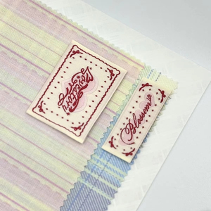 Etiquetas tejidas de lujo de gama alta personalizadas, sombrero de vestir, Etiquetas tejidas personalizadas para prendas, Etiquetas tejidas de satén para ropa - Product Image 2